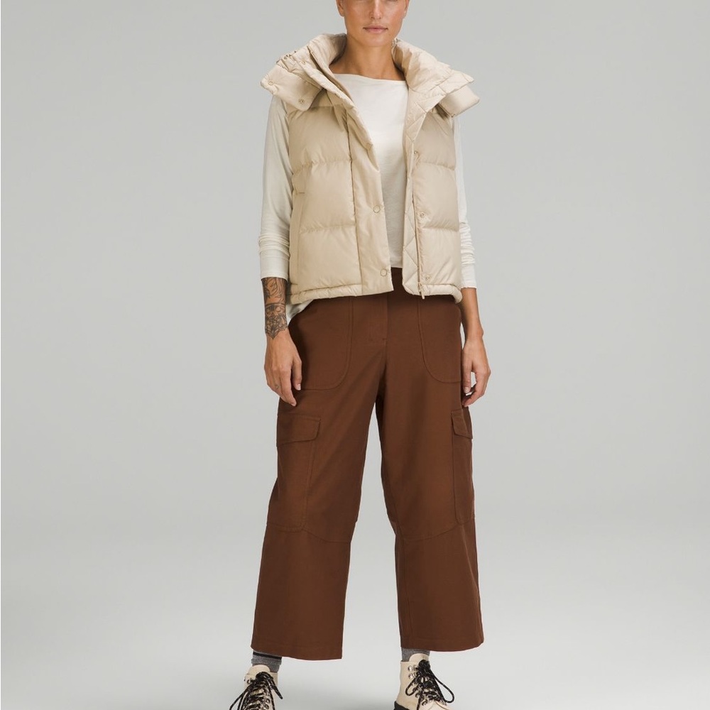 Lululemon Cargo cropped pants